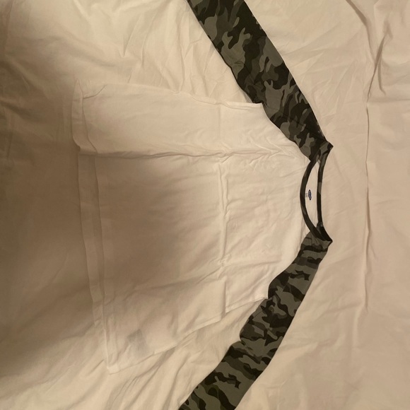 Long sleeves - Picture 1 of 1